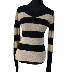 Black & Cream Striped V-Neck Lightweight Sweater Small